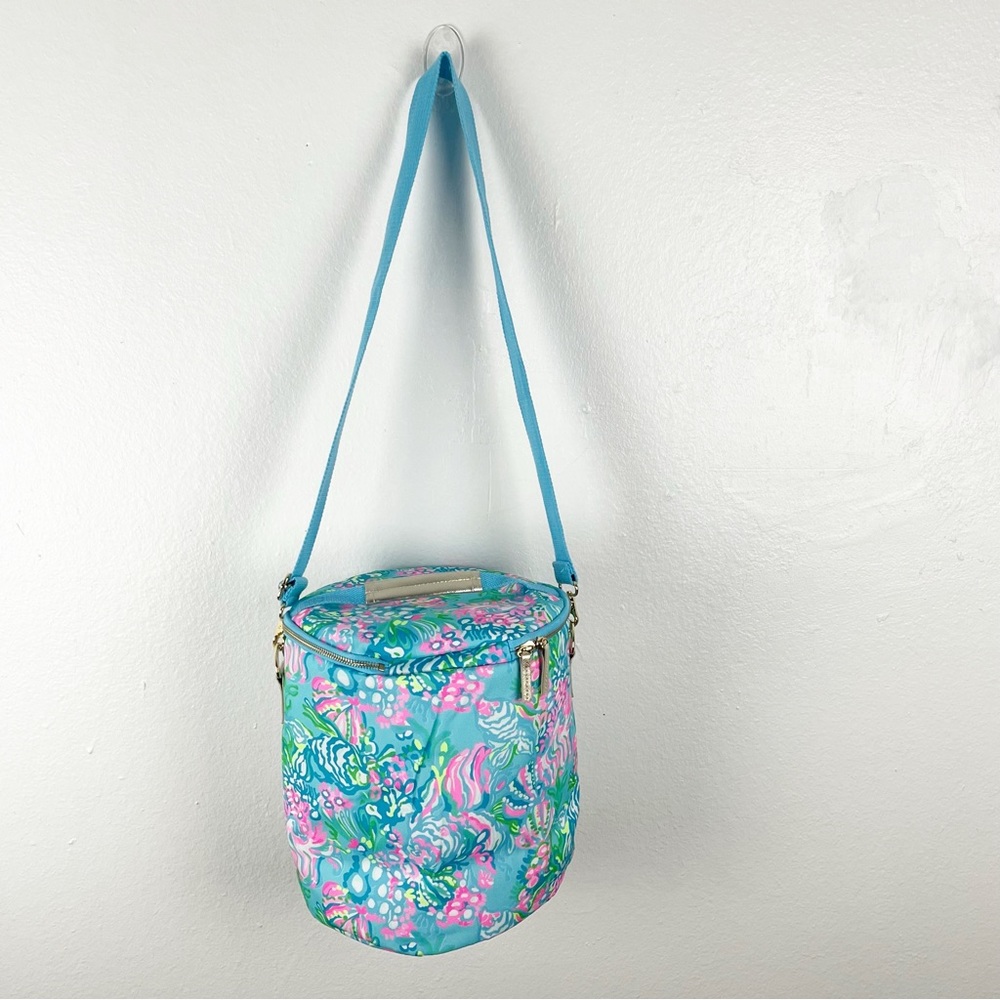 LILLY PULITZER Removable Adjustable Shoulder Strap Zip Closure Insulated Cooler - Picture 4 of 10